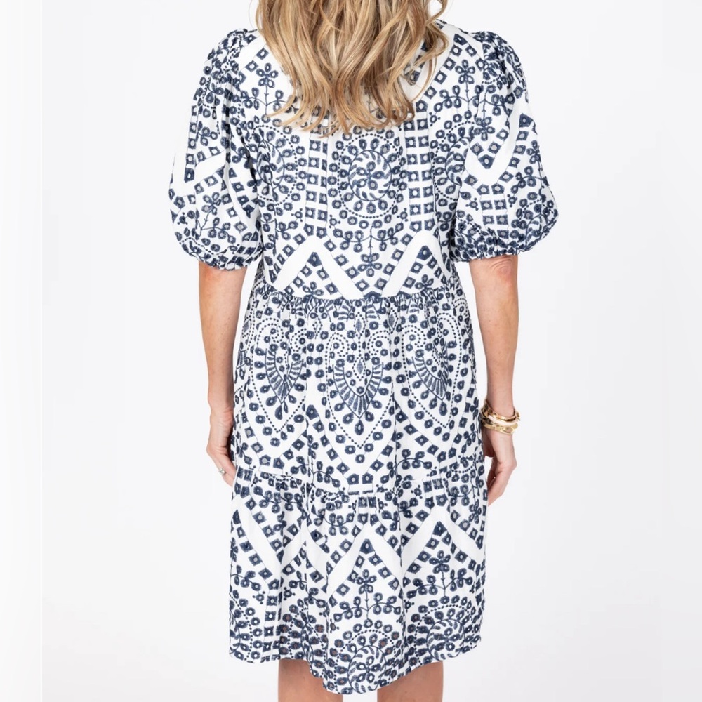 SUGARLIPS Pauline Dress - AVARA. Size Large. NWT - Picture 5 of 12